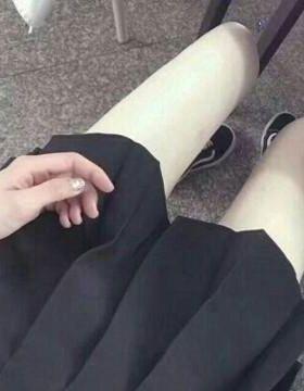 《睡醒再说》作者呜咛
